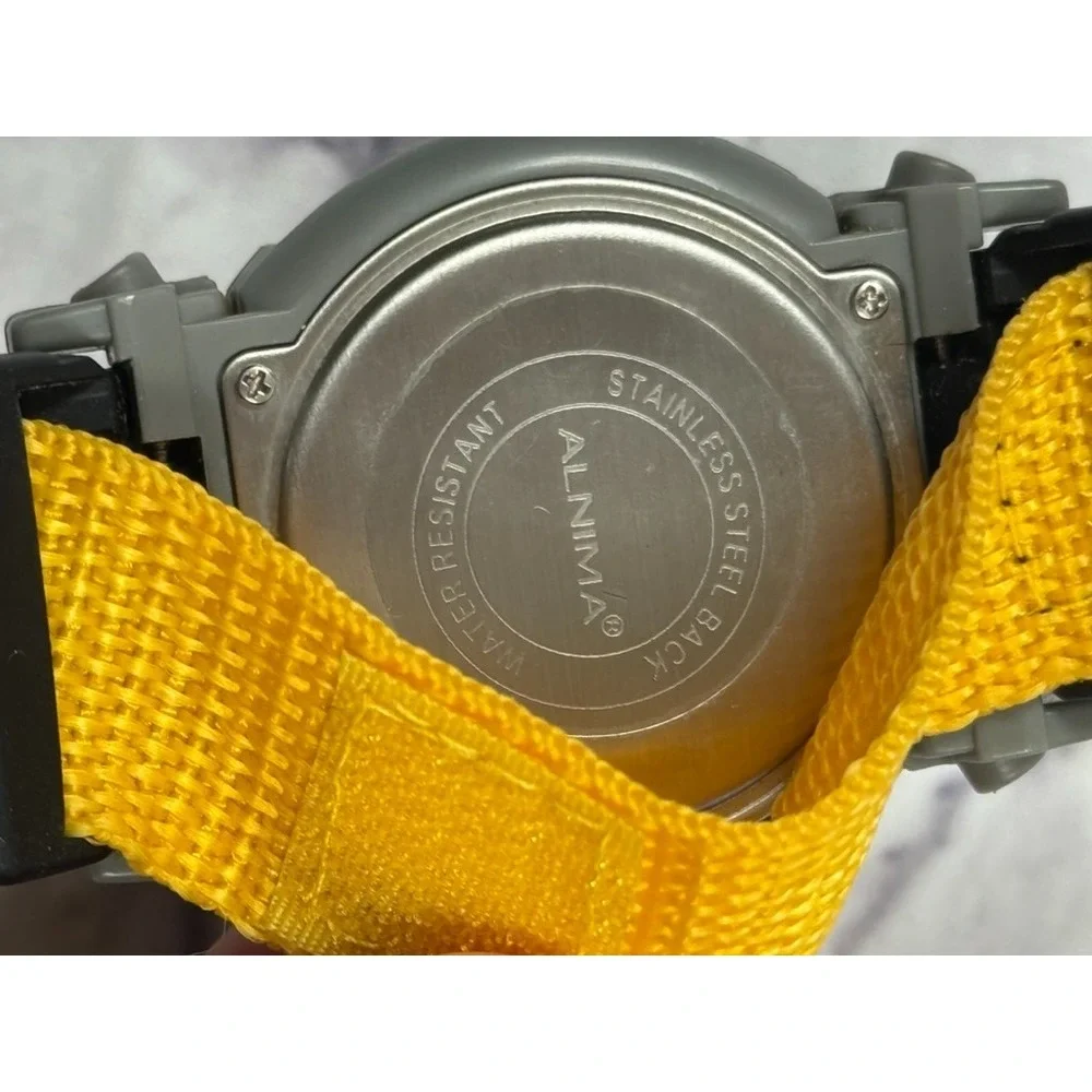 Alnima Mens‎ Watch Alarm Chrono 30M Water Resistant Hook & Loop Strap No Manual
